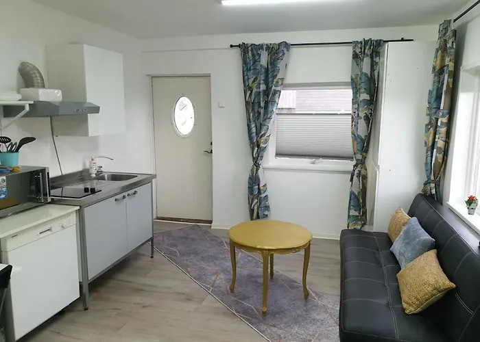 Comfortable Apartment, 10min Airport דירה סטוונגר